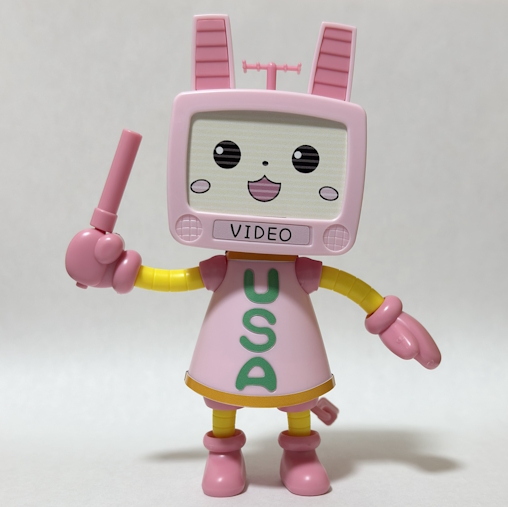 プラスチックキット「ウサちゃんロボ」の組み立て後の写真
